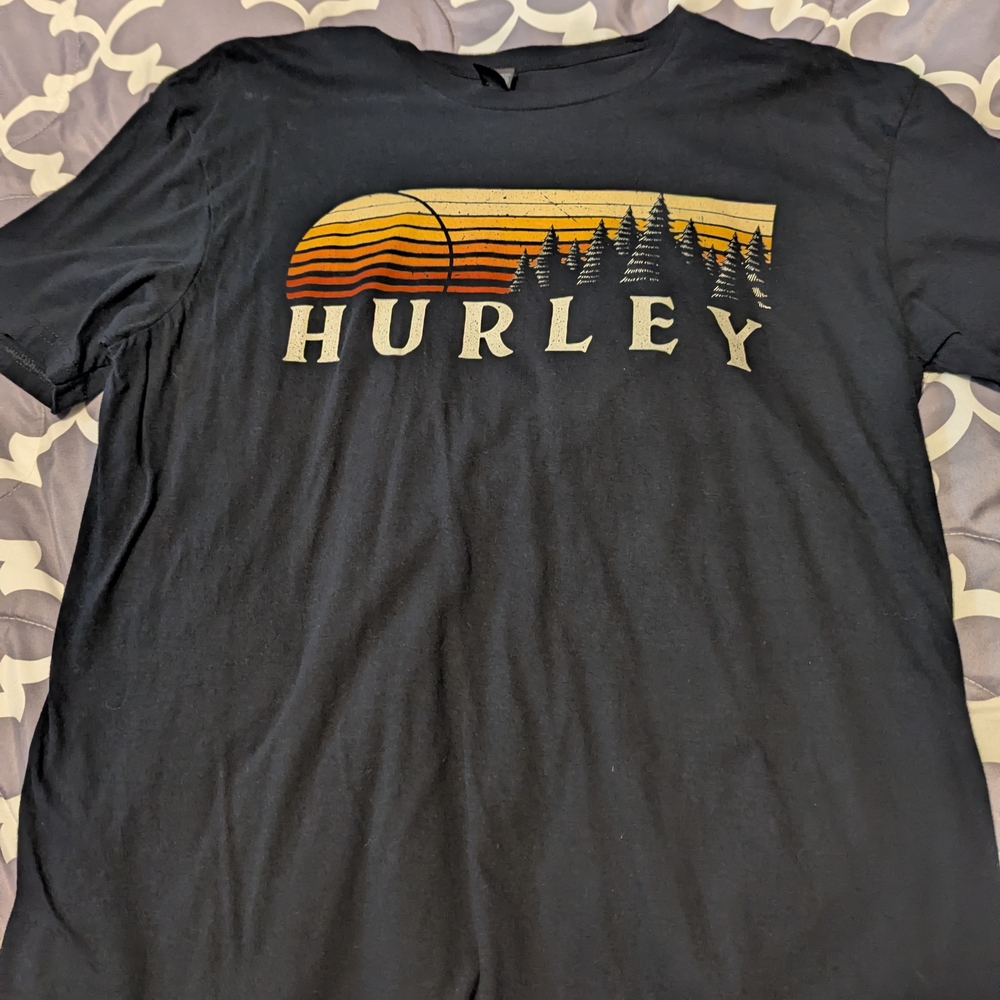 Gildan Black T-Shirt with Sunset Graphic